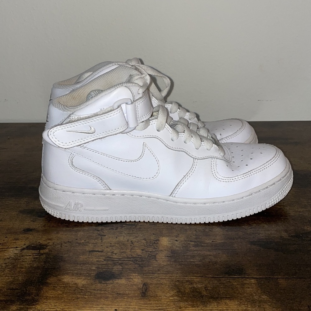 Nike Air Force 1 White hi tops size 5.5 - Picture 4 of 10